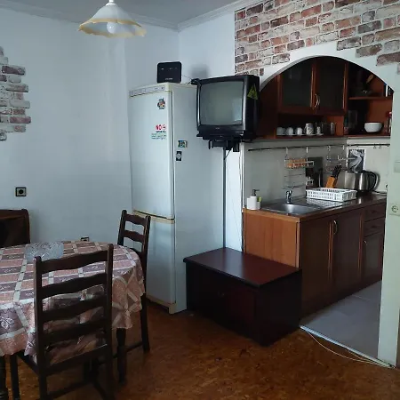 Apartman под наем в центъра на